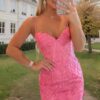 Sheath/Column V Neck Sleeveless Short/Mini Lace Homecoming Dress with Beading-579
