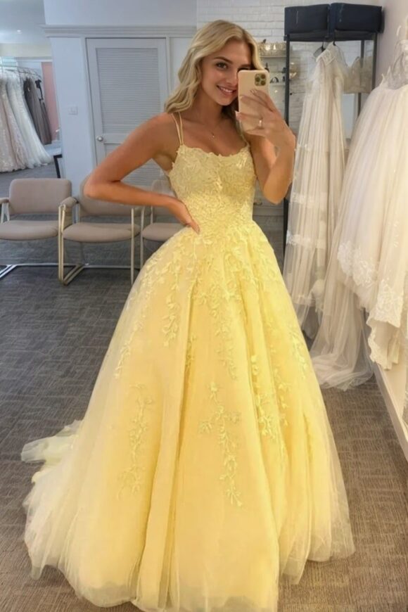 A-Line/Princess Tulle Applique Spaghetti Straps Sleeveless Floor-Length Prom Dresses A-Line/Princess Tulle Applique Spaghetti Straps Sleeveless Floor-Length Prom Dresses