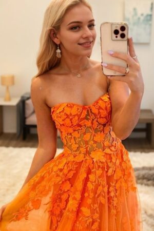 A-Line/Princess Tulle Applique Sweetheart Sleeveless Floor-Length Prom Dresses