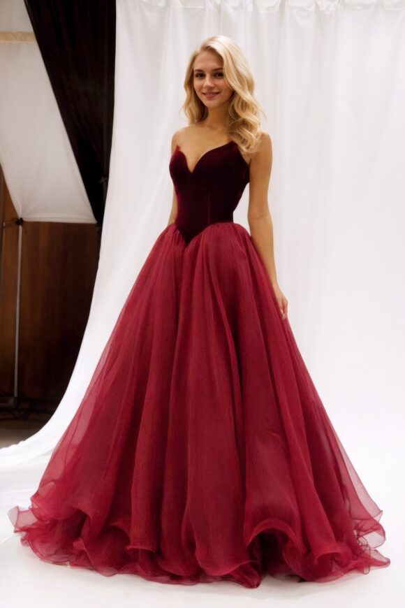 Organza Sweep Train A-Line/Princess Sleeveless Sweetheart Zipper Prom Dress With Pleated Organza Sweep Train A-Line/Princess Sleeveless Sweetheart Zipper Prom Dress With Pleated