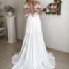 A-Line/Princess Chiffon Applique Scoop Long Sleeves Sweep/Brush Train Wedding Dresses-668