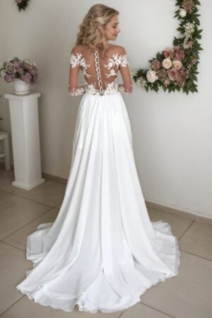 A-Line/Princess Chiffon Applique Scoop Long Sleeves Sweep/Brush Train Wedding Dresses-668