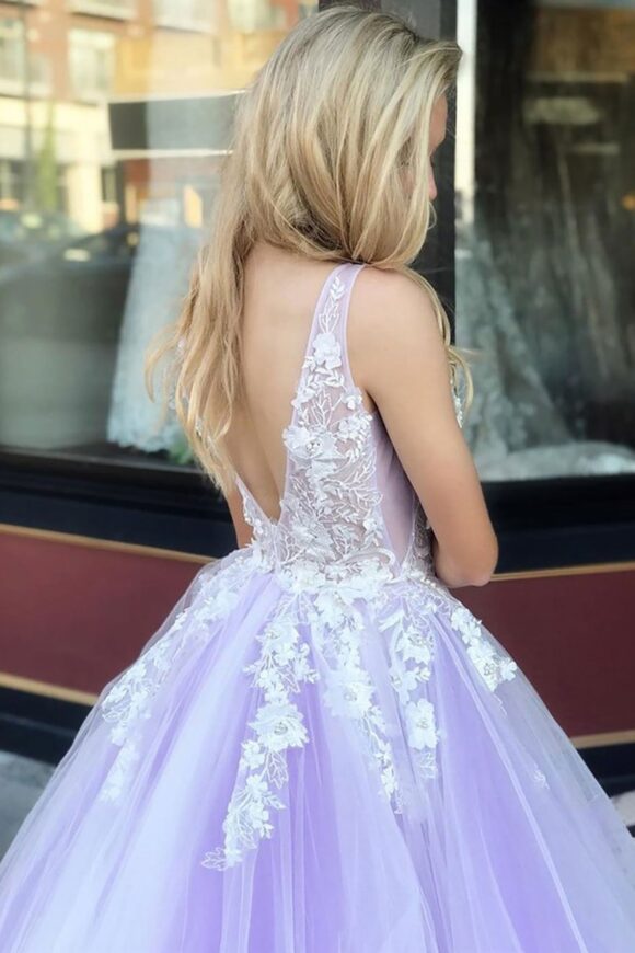 A-line Princess V Neck Sweep Train Tulle Prom Dresses With Appliqued-471 A-line Princess V Neck Sweep Train Tulle Prom Dresses With Appliqued-471