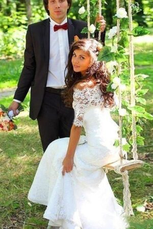 Trumpet/Mermaid Off-the-Shoulder 1/2 Sleeves Lace Court Train Wedding Dresses-701