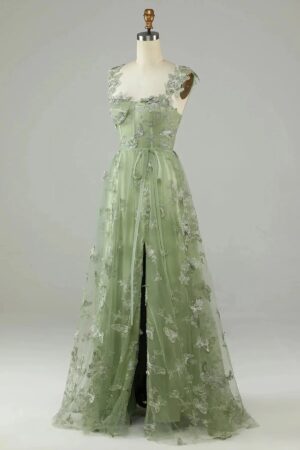 A-Line/Princess Sleeveless Halter Floor-Length Applique Lace Prom Dresses