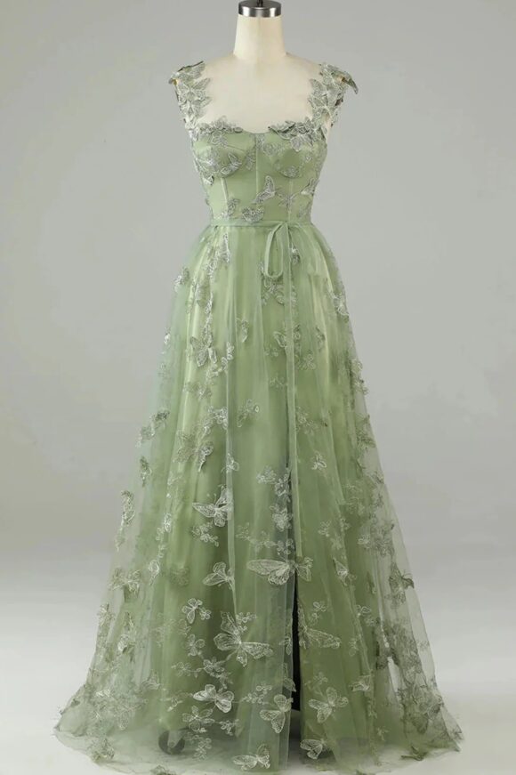 A-Line/Princess Sleeveless Halter Floor-Length Applique Lace Prom Dresses A-Line/Princess Sleeveless Halter Floor-Length Applique Lace Prom Dresses