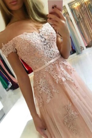 A-Line/Princess Off-the-Shoulder Sleeveless Prom Dresses Floor-Length Applique Tulle Evening Gowns-535