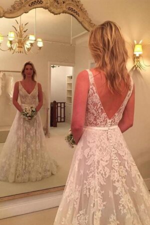 A-line Lace Wedding Dress A-line/Princess Sleeveless Court Train With Appliqued-741