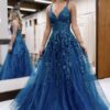 A-Line/Princess Sleeveless V-neck Long Applique Tulle Prom Dresses