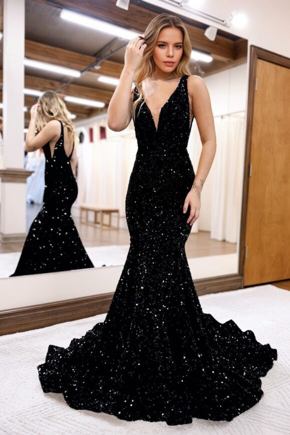 Trumpet/Mermaid Velvet Sequins Ruffles V-neck Sleeveless Sweep/Brush Train Prom Dresses Trumpet/Mermaid Velvet Sequins Ruffles V-neck Sleeveless Sweep/Brush Train Prom Dresses