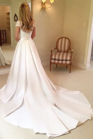 Lace Satin Wedding Dress A-line/Princess V Neck Short Sleeve Detachable/Knock-down With Bowknot-758