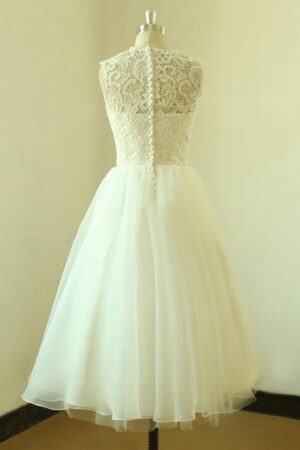 A-line/Princess Bateau Sleeveless Tea-Length Organza Wedding Dress With Lace-760