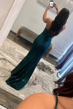 Sheath/Column Sequins Halter Sleeveless Sweep/Brush Train Prom Dresses